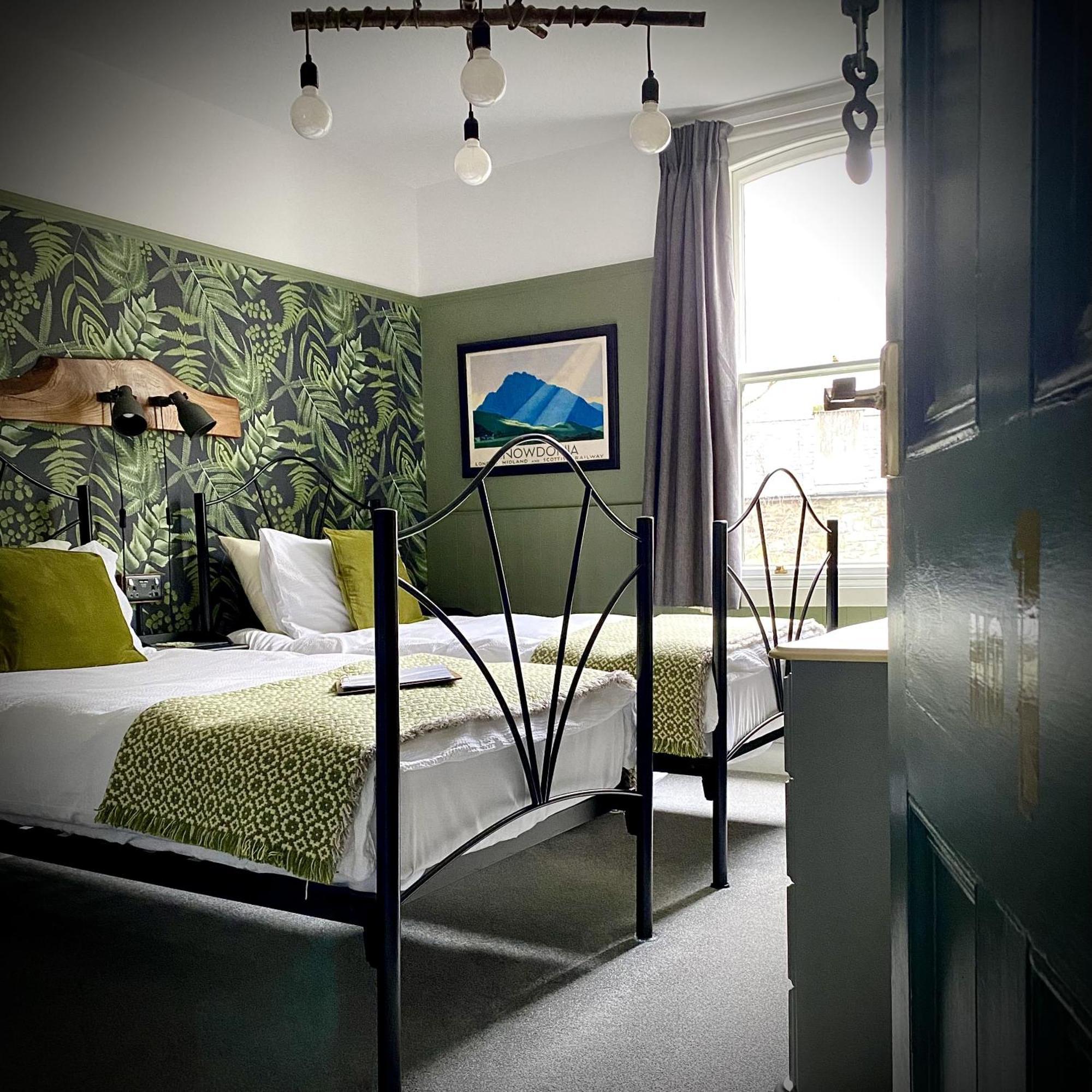 Crafnant House - Bed & Breakfast Trefriw Room photo